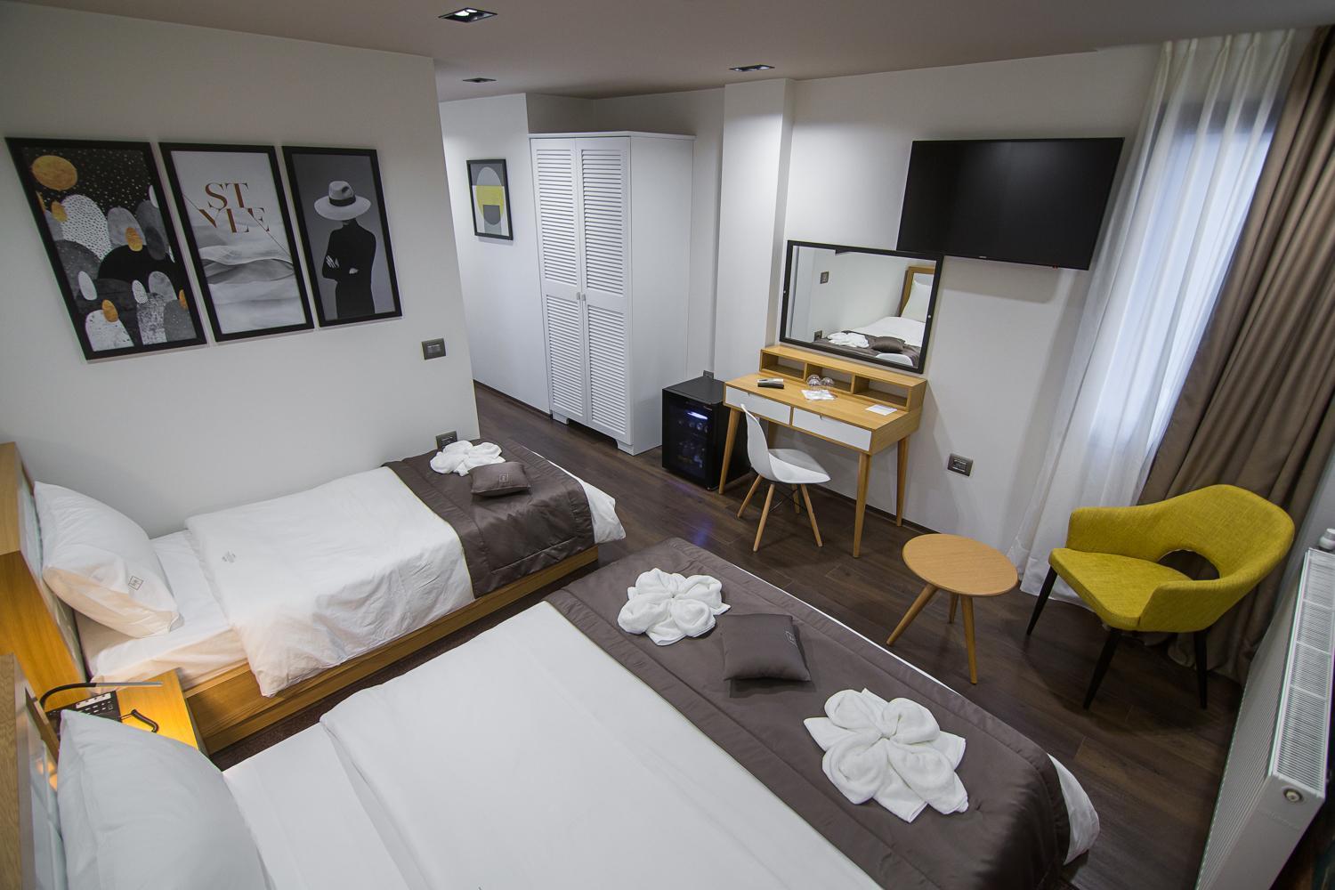 Hotel Regal Korce Zimmer foto