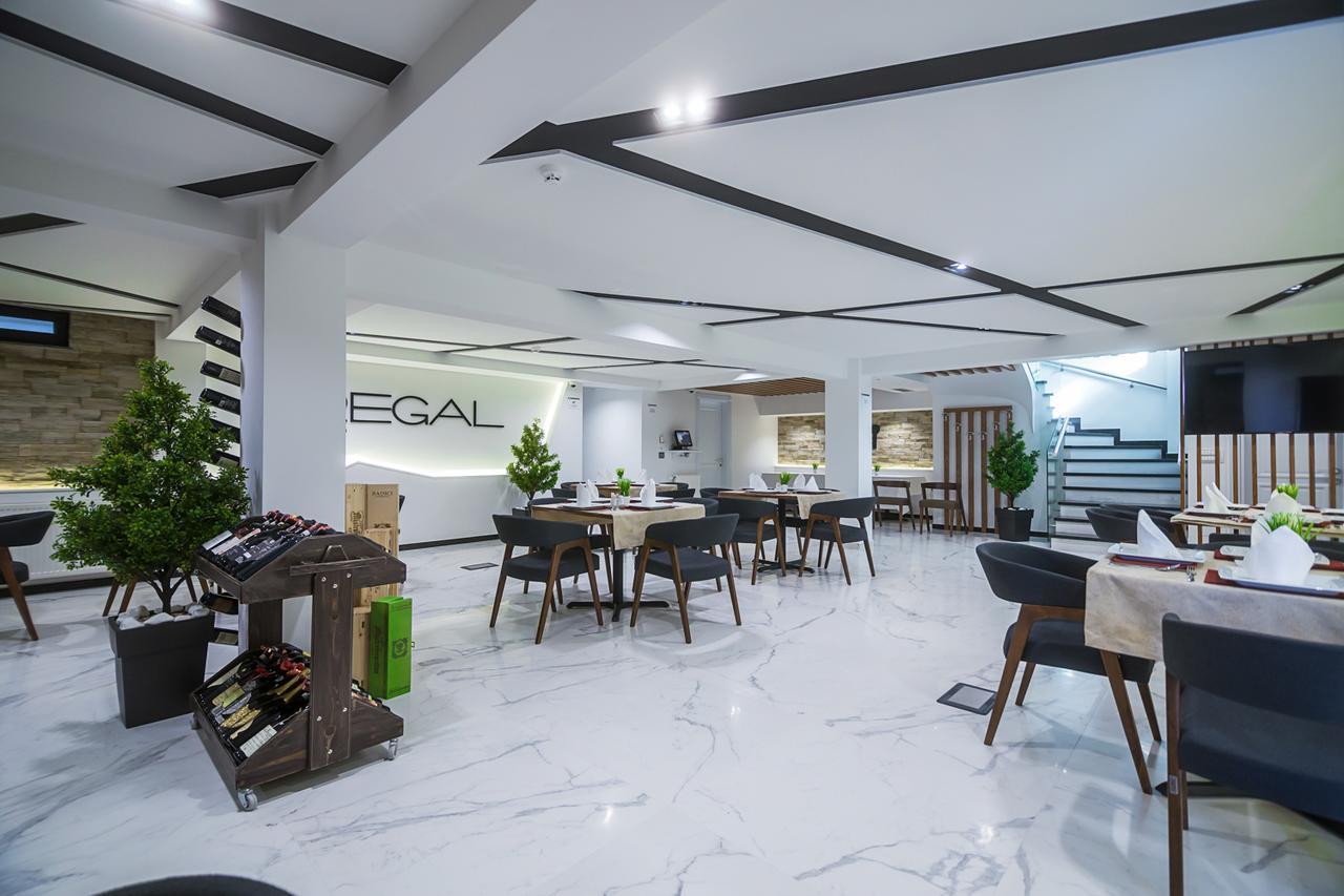 Hotel Regal Korce Exterior foto