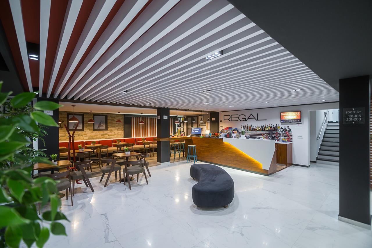 Hotel Regal Korce Exterior foto