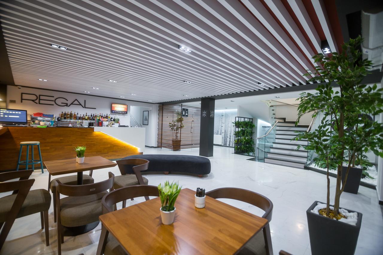 Hotel Regal Korce Exterior foto